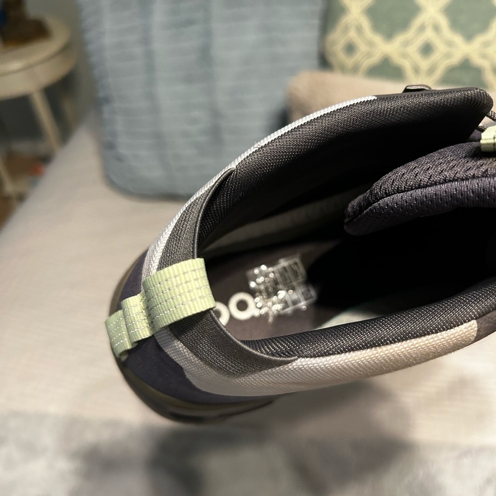 Cloudtrax running or hiking shoes